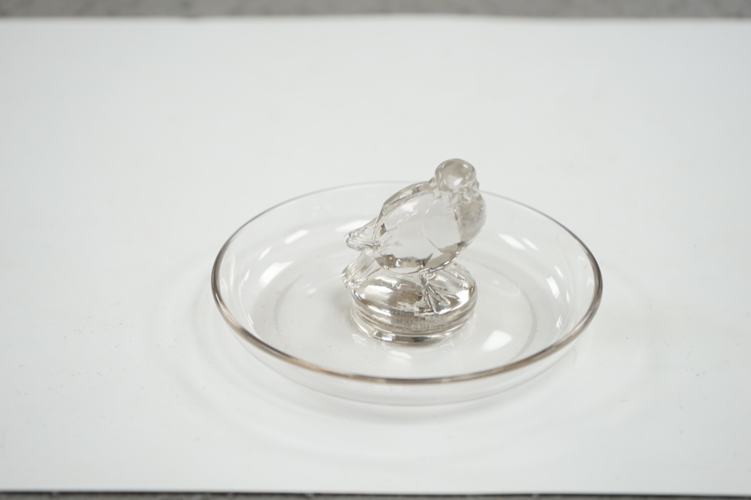 An R. Lalique Moineau glass cendrier. signed and numbered 284 Marcillac p.271, base 12cm diameter. Condition - good